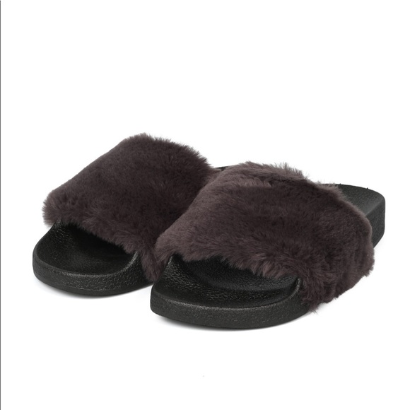Shoes - Black fuzzy fur slip on sandals
